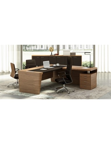 Mesa direccional en madera con ala y buk pedestal Quadrifoglio X10