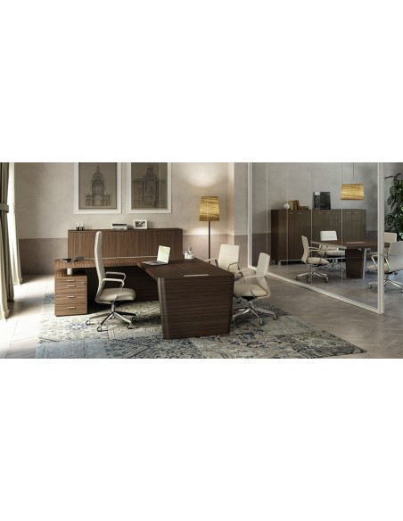 Mesa direccional en madera con ala y buk pedestal Quadrifoglio X10