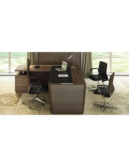 Mesa direccional en madera con ala y buk pedestal Quadrifoglio X10