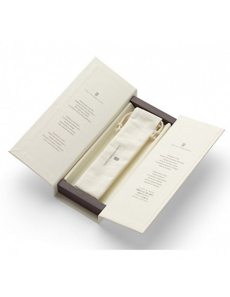 PLUMA ESTILOGRÁFICA GUILLOCHE COÑAC Graf Von Faber Castell